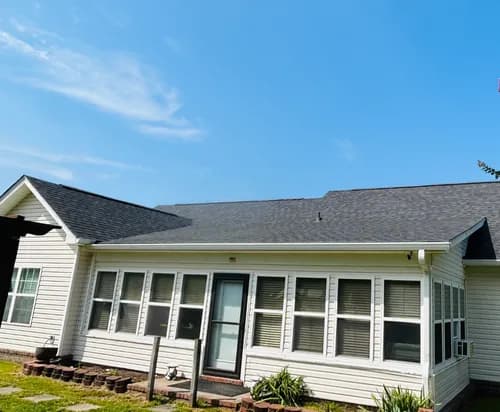 The New Roof - Photo 3