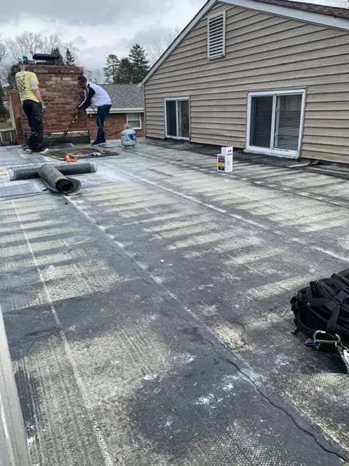 The Roof Kings - Photo 2