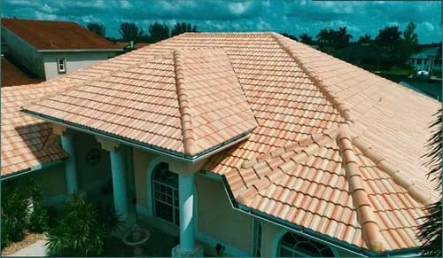 Top Notch Roofing - Photo 5