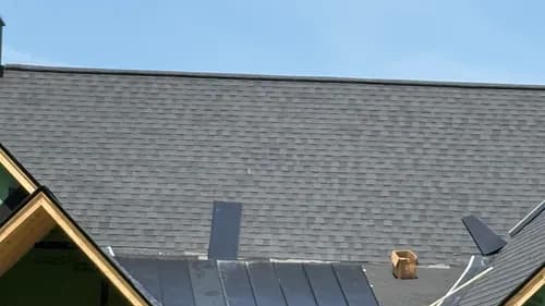 TOP NOTCH ROOFING - Photo 1