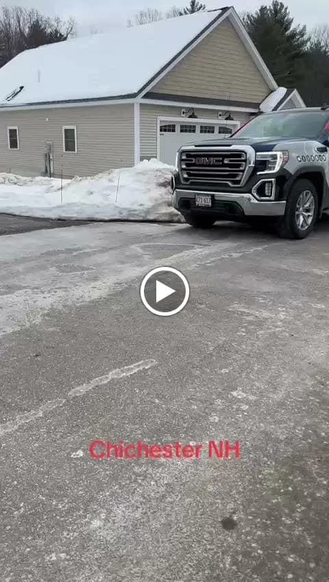 TOP NOTCH ROOFING - Photo 3