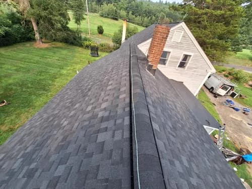 TOP NOTCH ROOFING - Photo 4
