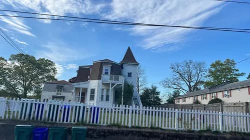 TOP NOTCH ROOFING - Photo 2