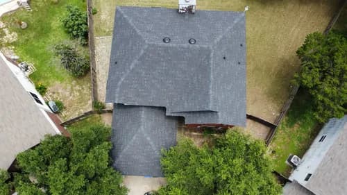 Toro Exteriors - Photo 3