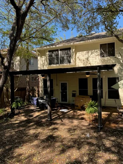 Toro Exteriors - Photo 2