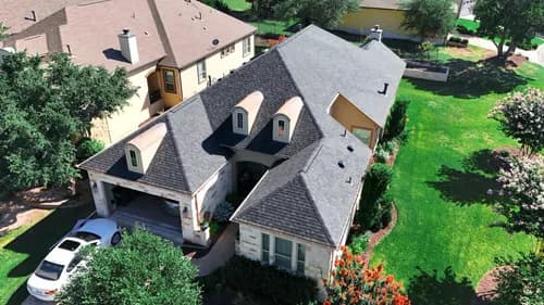 Toro Exteriors - Photo 4