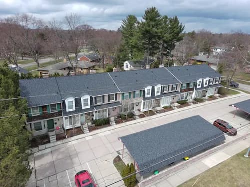 Tresnak Roofing - Photo 1