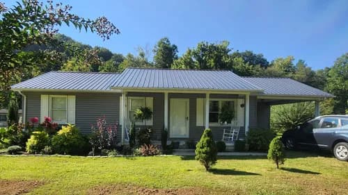 Tri-Star Roofing & Renovations - Photo 1