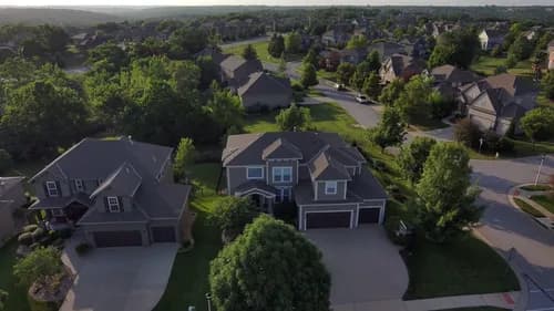 Two Brothers Roofing Inc - Photo 4