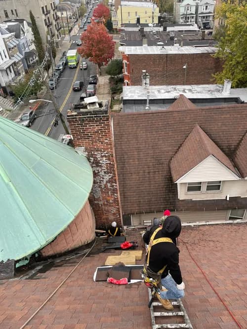 UBL Roofing - Photo 2