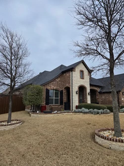 Unicorn Roofing & Exteriors - Photo 2