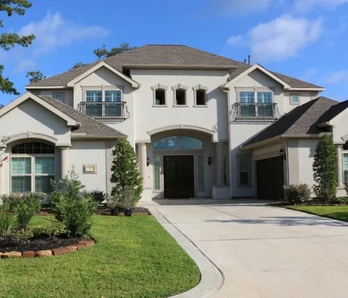 United Roofing Group Inc - Photo 2