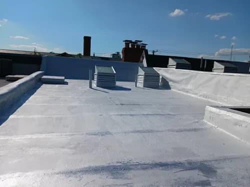 United Roofing LLC - Photo 1