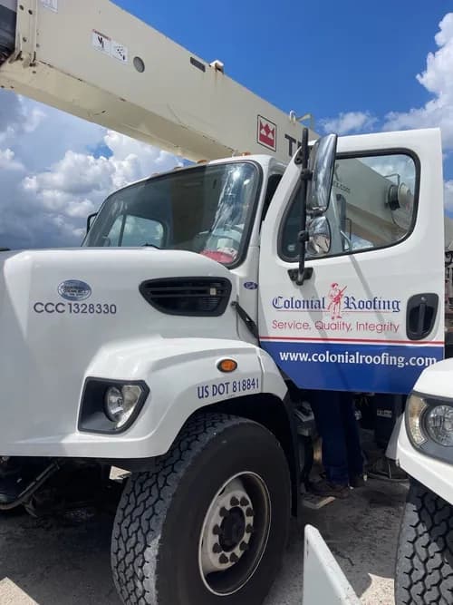 Universal Roofing Company - Photo 4