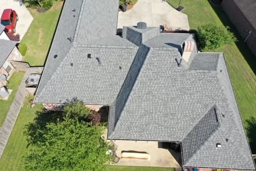 USA Roofing LLC - Photo 1