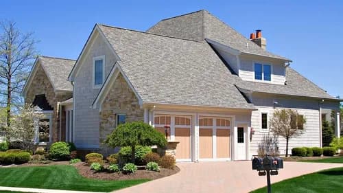 Utah Roofing & Exteriors - Photo 1