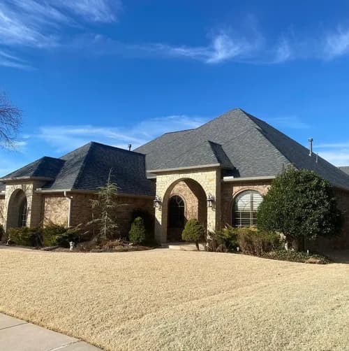 VH1 Roofing - Photo 3