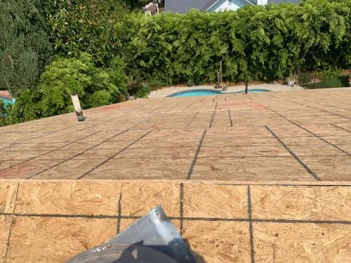 vibe roofing - Photo 2