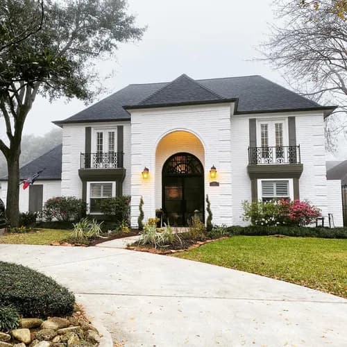 WeatherMaster Roofing - Photo 1