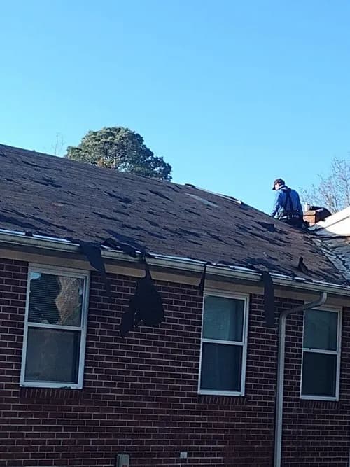 Williams Roofing Company - Photo 2