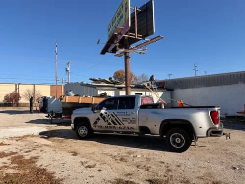 Yes Roofing & Construcción LLC - Photo 2