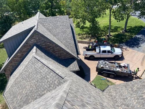 Yes Roofing & Construcción LLC - Photo 4