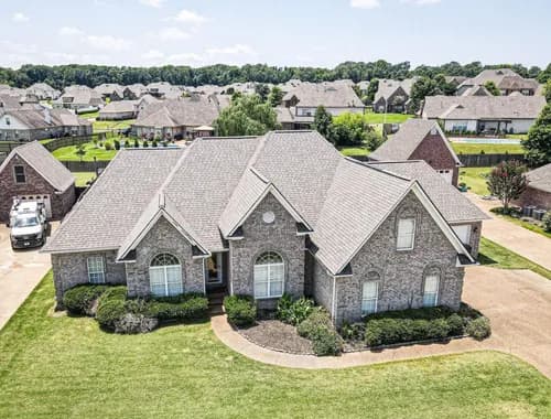 Zion Roof & Restorations - Photo 3