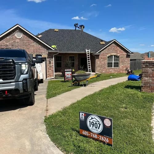 1907 Roofing - Photo 1