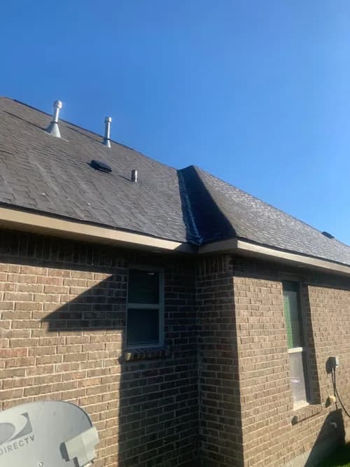 Acadiana Roofing - Photo 2