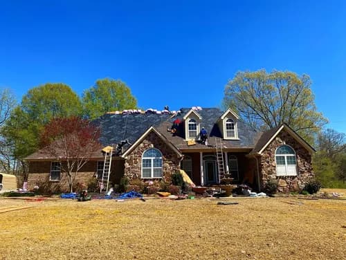 Advance Roofing & Restoration LLC