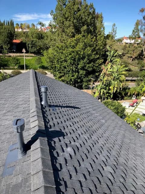AJ ROOFING - Photo 2