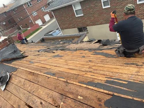 Alfaro Roofing LLC | Professional Roofing Services