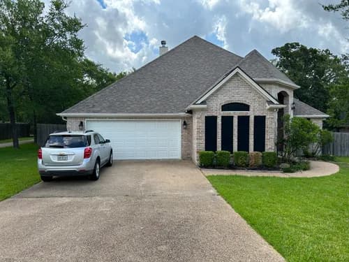 America's Choice Roofing & Seamless Gutters - Photo 2