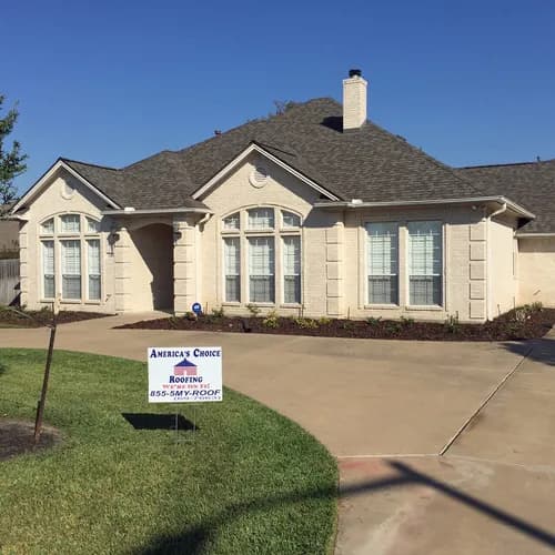 America's Choice Roofing & Seamless Gutters - Photo 4