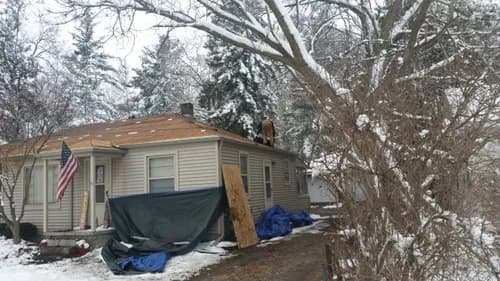 Arrow Roofing & Supply Inc - Photo 3