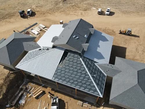 Axe Roofing - Photo 2