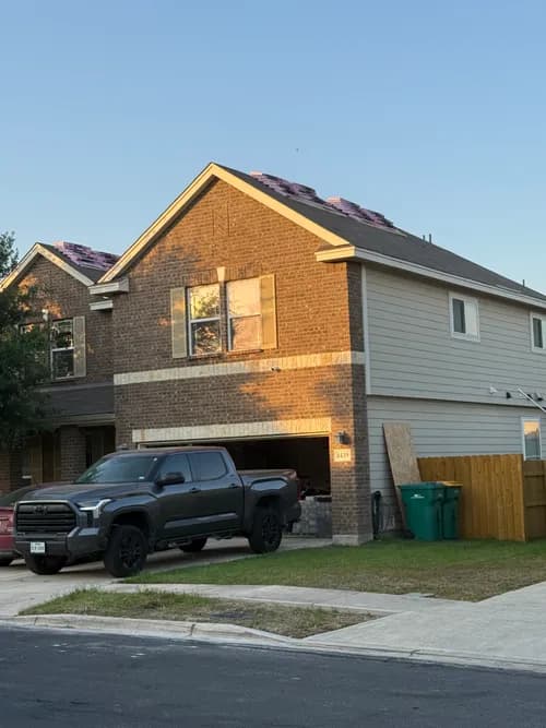 Ayan Roofing - Photo 1