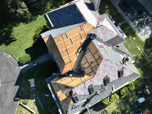 Bumble Roofing of Fairfield County - Photo 1