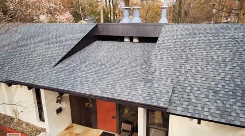 Burt Smith Roofing Co - Photo 2