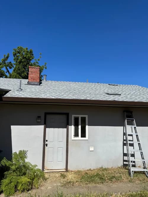 California Roofing - Photo 2
