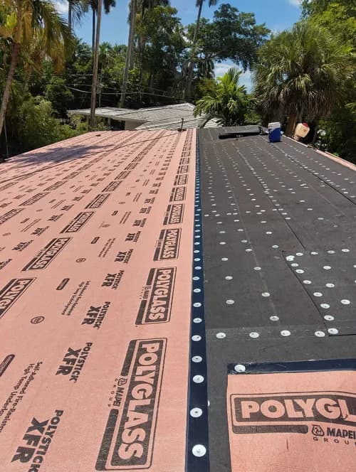 Century Roofing Specialists - Photo 4