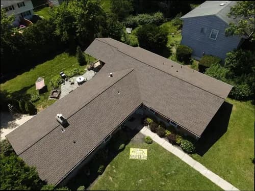 Chavez & Sons Roofing & Construction - Photo 5