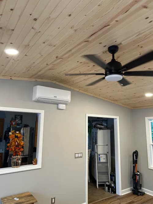 ChilMor Roofing & Construction