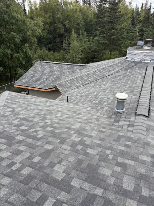 Chinook Roofing - Photo 2