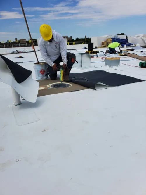 Circle City Roofing, Inc. - Photo 1