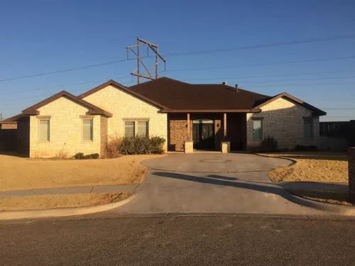 Clark's Roofing & Construction - Photo 4