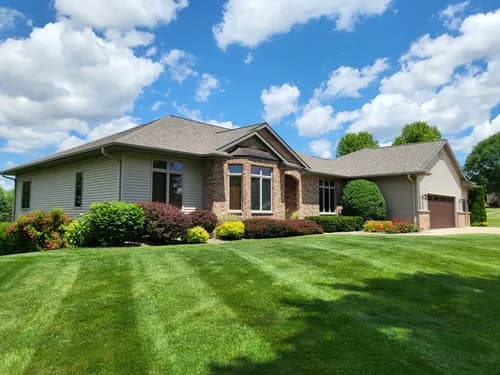 COLUNGA ANDERSON ROOFING & RENOVATIONS - Photo 1