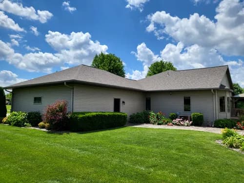 COLUNGA ANDERSON ROOFING & RENOVATIONS - Photo 2