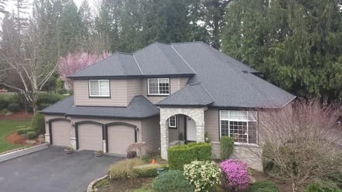 Connelly Roofing & Gutter Company - Photo 4