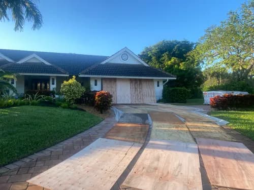 Craftsman Roofing and Restoration, LLC